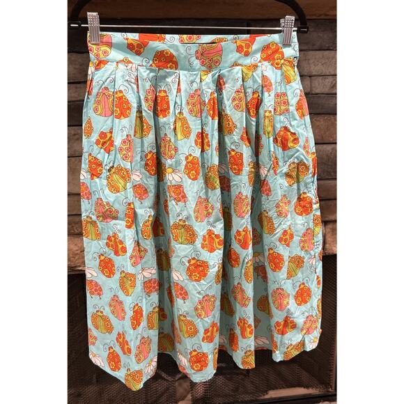 Women NWT ModCloth Marisol Lady Bug pleated skirt Size 12 NWT *C5 - Picture 1 of 4